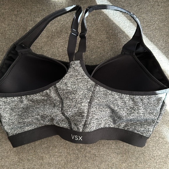 VSX Bombshell Sports Bra - Grey/Black with Front Zip - Picture 4 of 6
